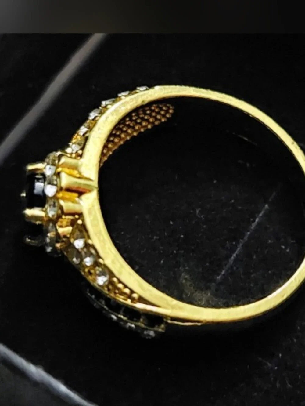 2.50Ct Oval Cut Lab Created Sapphire Women's Ring 14k Yellow Gold Plated NWT